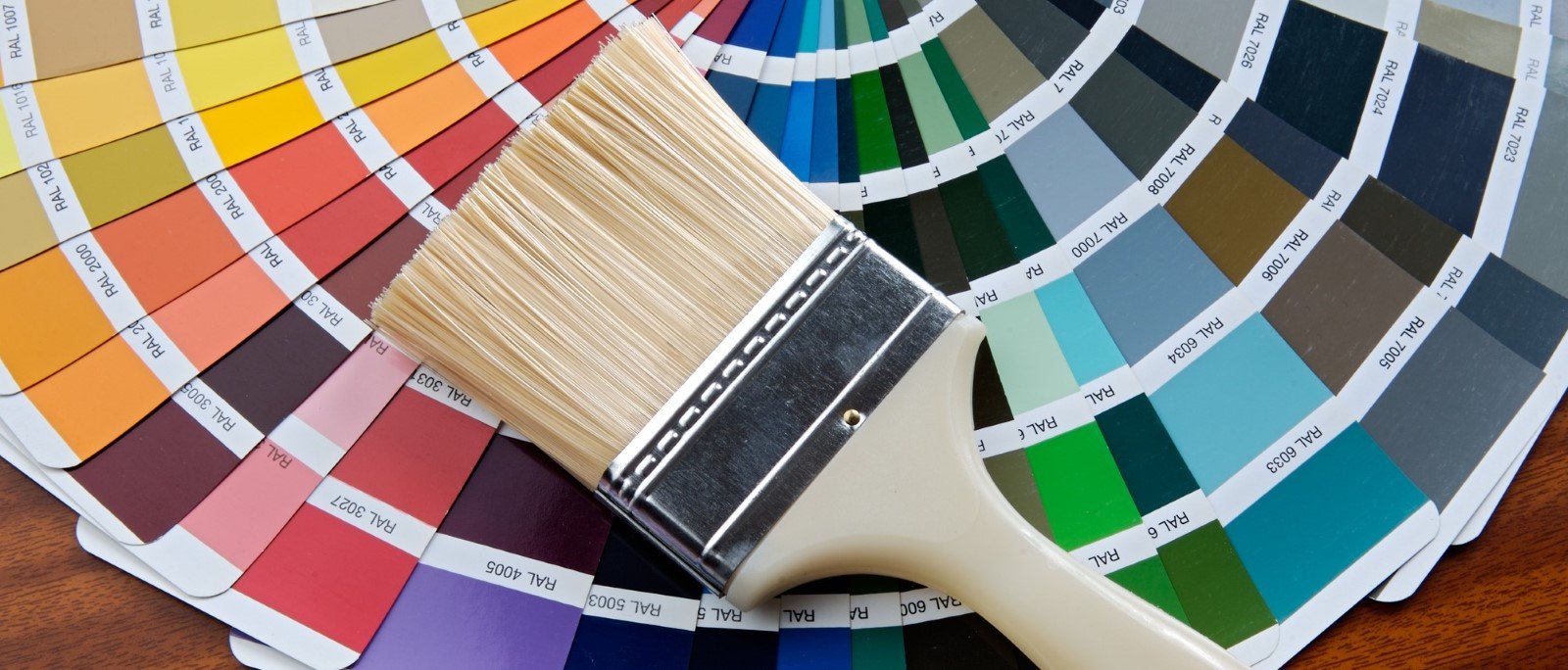 Paintbrush and colour palette